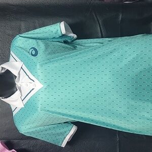 Asics woman's Size L Green and Blue.